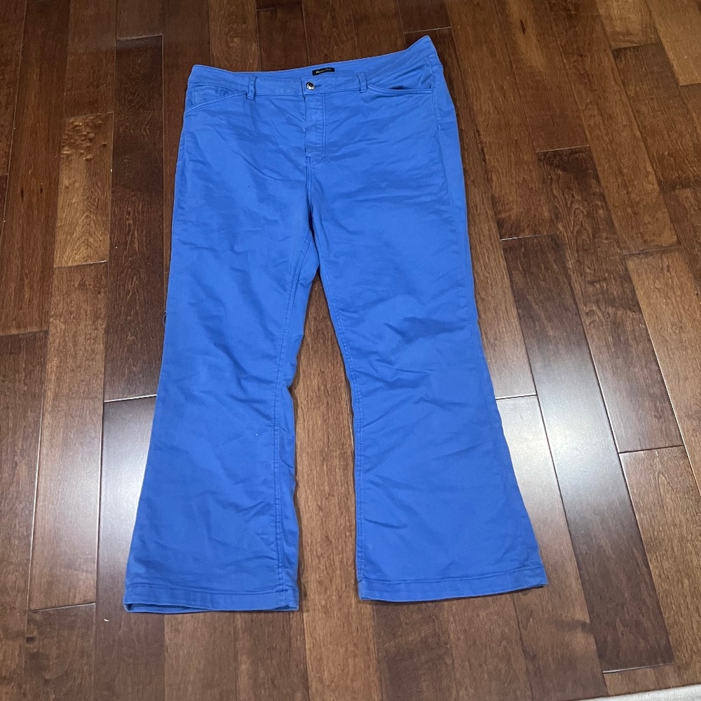 Massimo Dutti cropped flare pants